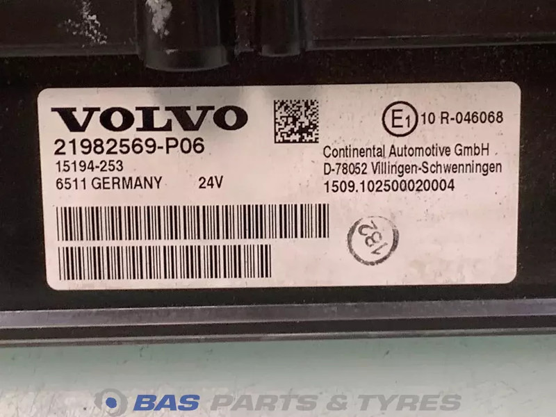 Volvo FH4 Combi-Instrument Volvo 21982569 - Armaturna plošča za Tovornjak: slika 3 Volvo FH4 Combi-Instrument Volvo 21982569 - Armaturna plošča za Tovornjak: slika 3