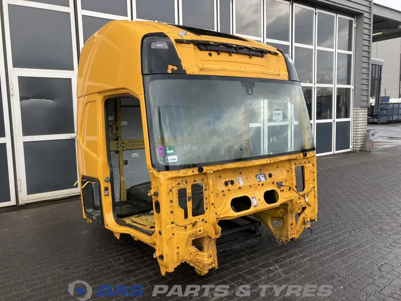 Volvo FH4 - Kabina in notranjost za Tovornjak: slika 2 Volvo FH4 - Kabina in notranjost za Tovornjak: slika 2