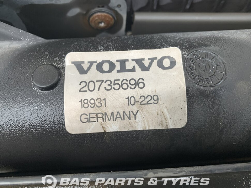 Volvo FM3 - Hladilnik motorja za Tovornjak: slika 3 Volvo FM3 - Hladilnik motorja za Tovornjak: slika 3