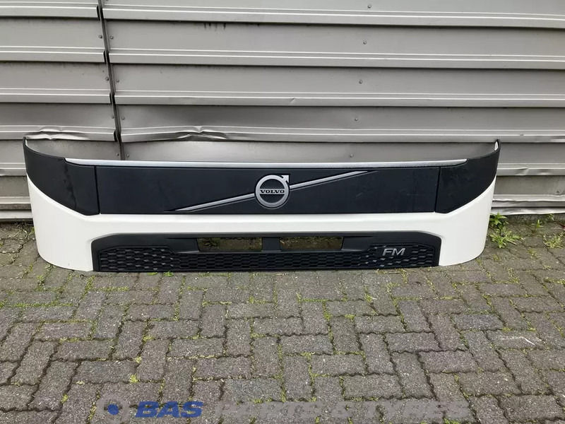 Volvo FM5 - Rešetka za Tovornjak: slika 1 Volvo FM5 - Rešetka za Tovornjak: slika 1