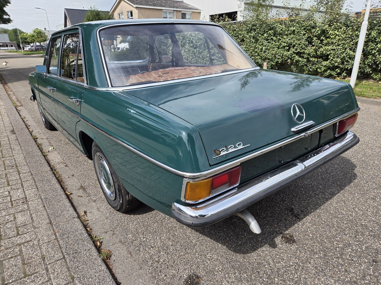 Mercedes-Benz 220 (W115) sedan - Limuzina: slika 5 Mercedes-Benz 220 (W115) sedan - Limuzina: slika 5
