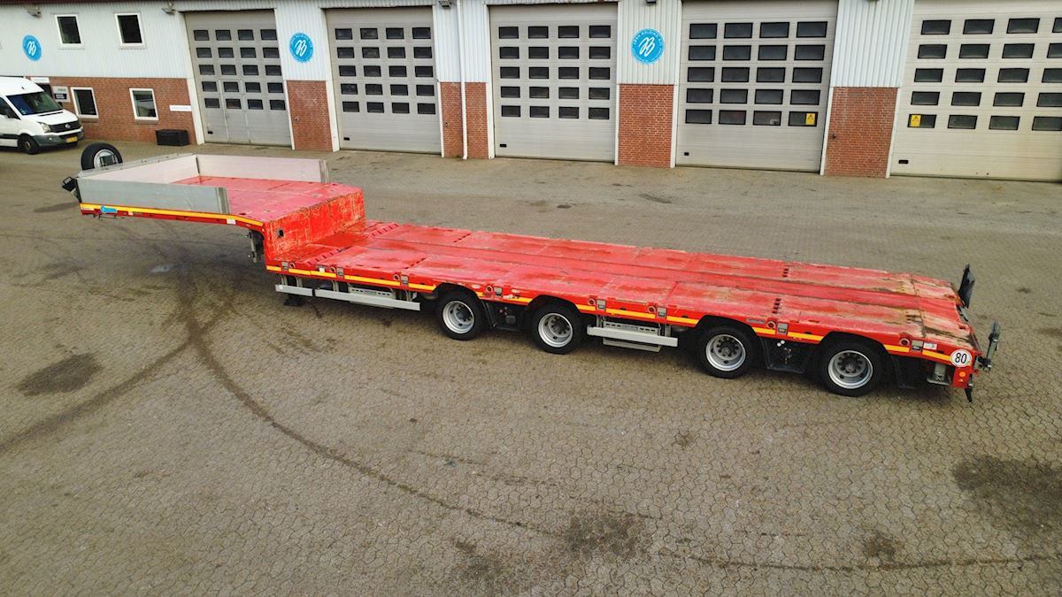 Goldhofer STN-L 4 Stepstar - Polprikolica s kesonom: slika 2 Goldhofer STN-L 4 Stepstar - Polprikolica s kesonom: slika 2