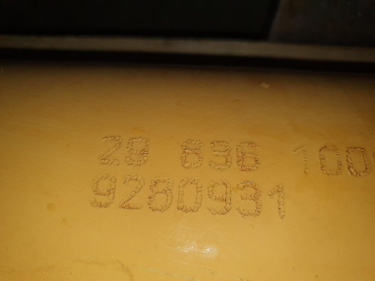 BOTELLA DE BALANCIN LIEBHER R904C - Hidravlični cilinder za Bager goseničar: slika 1 BOTELLA DE BALANCIN LIEBHER R904C - Hidravlični cilinder za Bager goseničar: slika 1