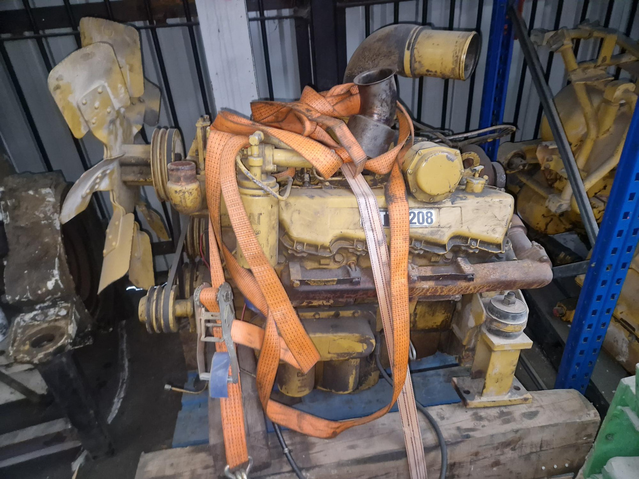 CATERPILLAR 3208 - Motor za Gradbeni stroj: slika 2 CATERPILLAR 3208 - Motor za Gradbeni stroj: slika 2