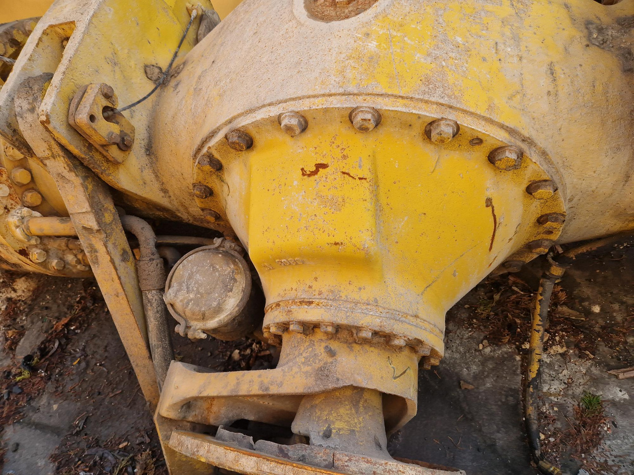 EJE TRASERO KOMATSU KWA055HD-4 - Os in deli za Gradbeni stroj: slika 3 EJE TRASERO KOMATSU KWA055HD-4 - Os in deli za Gradbeni stroj: slika 3