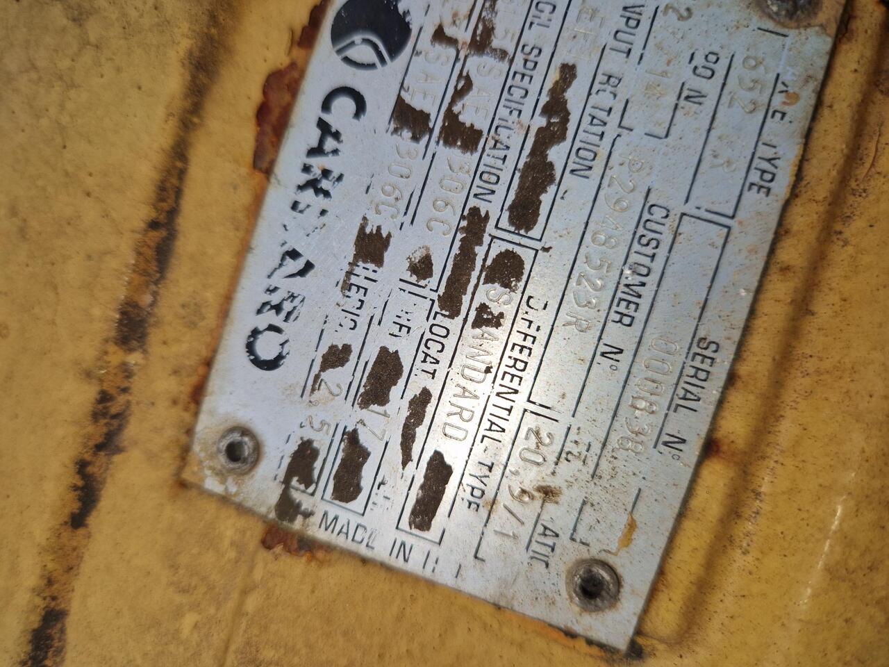 EJES CARRARO 852 FR PAR CASE 1288 - Os in deli za Gradbeni stroj: slika 2 EJES CARRARO 852 FR PAR CASE 1288 - Os in deli za Gradbeni stroj: slika 2