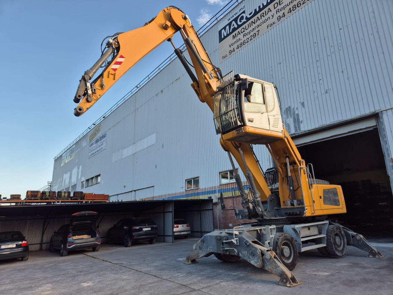 LIEBHERR LH30M - Bager za prekladanje primarnih/ Sekundarnih surovin: slika 2 LIEBHERR LH30M - Bager za prekladanje primarnih/ Sekundarnih surovin: slika 2