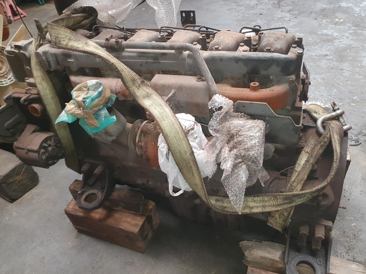Motor Liebherr D926TIE (para piezas) - Motor za Gradbeni stroj: slika 4 Motor Liebherr D926TIE (para piezas) - Motor za Gradbeni stroj: slika 4