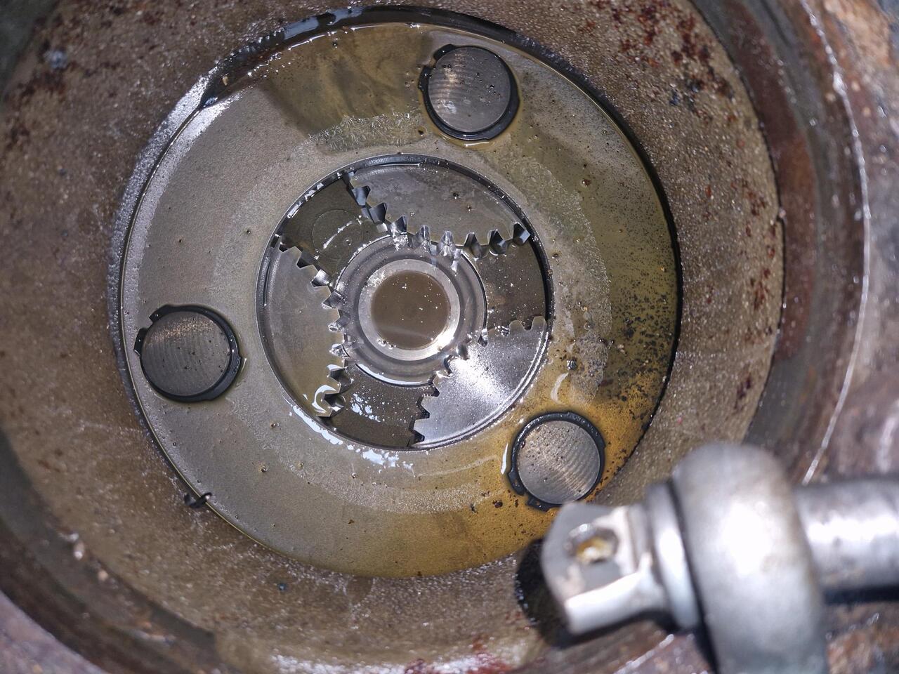 REDUCTOR DE GIRO LIEBHERR R964B - Transmission za Gradbeni stroj: slika 3 REDUCTOR DE GIRO LIEBHERR R964B - Transmission za Gradbeni stroj: slika 3