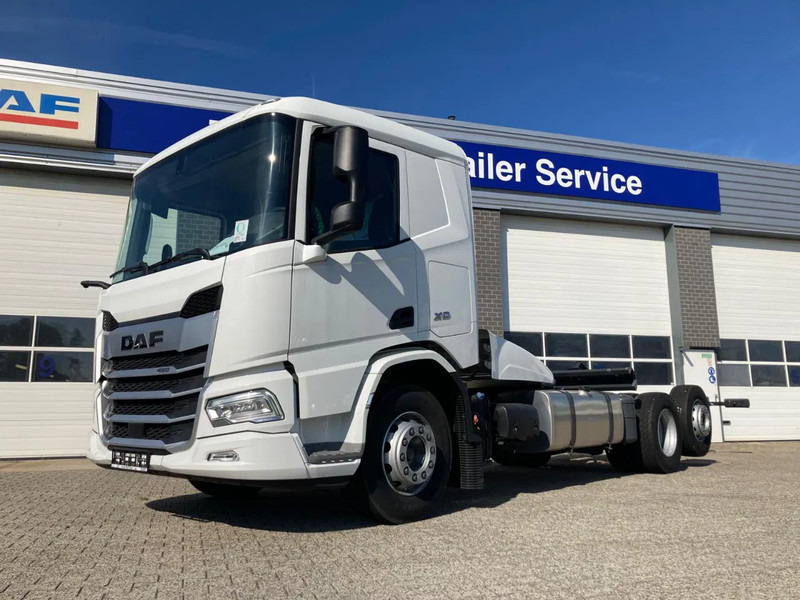 DAF XD 450 FAN CHASSIS SLEEPER CAB PTO STEERING LIFTAXLE 480WB - NEW - Tovornjak-šasija: slika 5 DAF XD 450 FAN CHASSIS SLEEPER CAB PTO STEERING LIFTAXLE 480WB - NEW - Tovornjak-šasija: slika 5