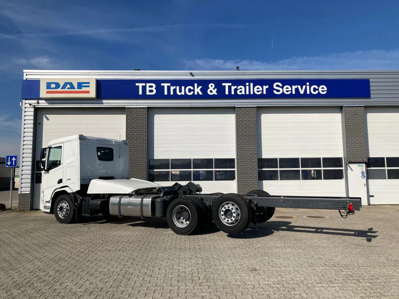 DAF XD 450 FAN CHASSIS SLEEPER CAB PTO STEERING LIFTAXLE 480WB - NEW - Tovornjak-šasija: slika 2 DAF XD 450 FAN CHASSIS SLEEPER CAB PTO STEERING LIFTAXLE 480WB - NEW - Tovornjak-šasija: slika 2