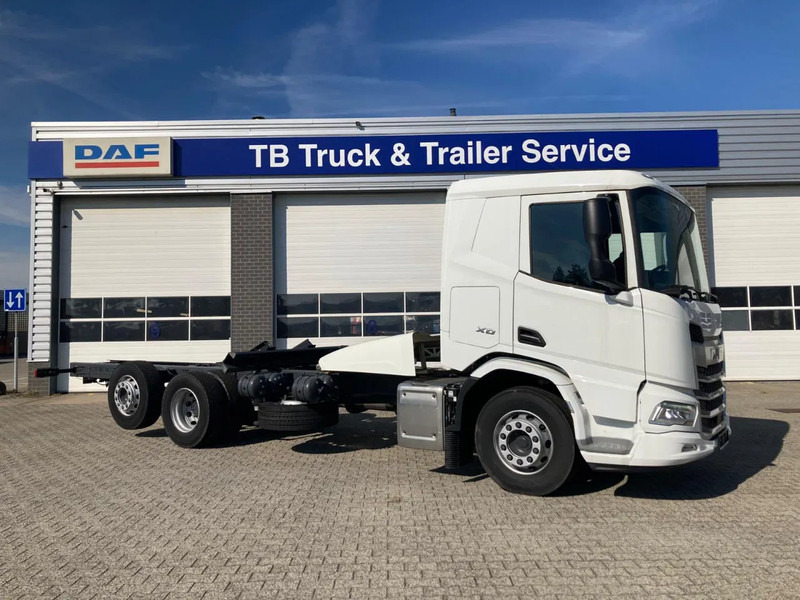 DAF XD 450 FAN CHASSIS SLEEPER CAB PTO STEERING LIFTAXLE 480WB - NEW - Tovornjak-šasija: slika 4 DAF XD 450 FAN CHASSIS SLEEPER CAB PTO STEERING LIFTAXLE 480WB - NEW - Tovornjak-šasija: slika 4