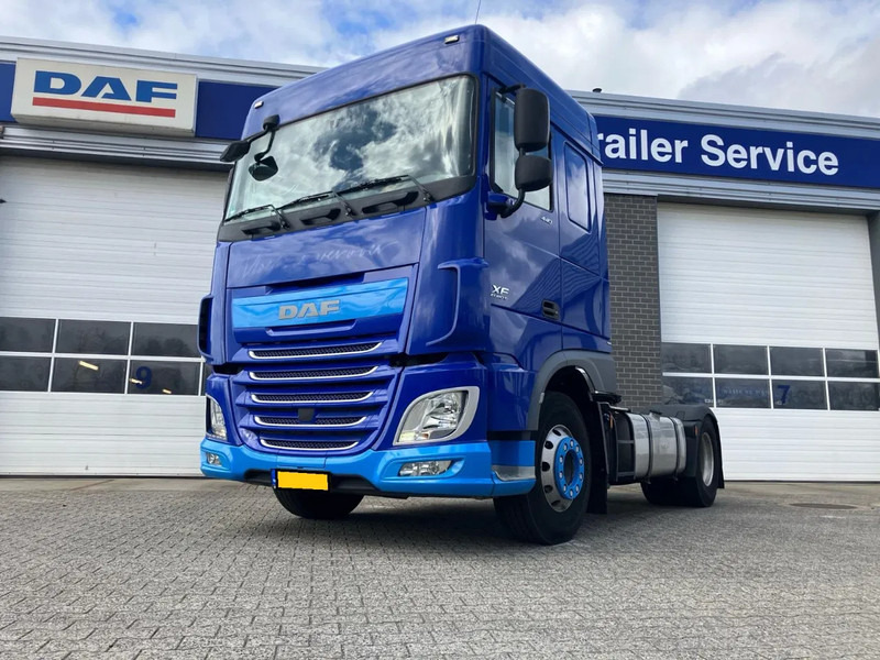 DAF XF 440 FT Space cab - Vlačilec: slika 4 DAF XF 440 FT Space cab - Vlačilec: slika 4