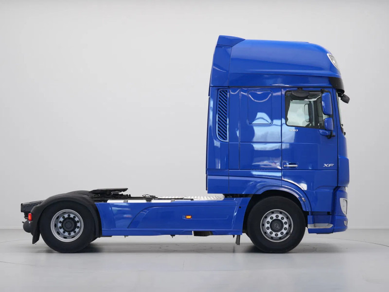 DAF XF 530 FT, Manual Gearbox, Retarder, StandAirco - Vlačilec: slika 5 DAF XF 530 FT, Manual Gearbox, Retarder, StandAirco - Vlačilec: slika 5