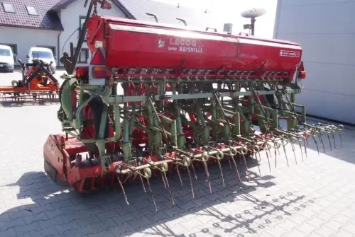Agregat uprawowo-siewny Kuhn HRB 301 2000 brona aktywna wirująca KUHN NODET - Sejalni kombajn: slika 3 Agregat uprawowo-siewny Kuhn HRB 301 2000 brona aktywna wirująca KUHN NODET - Sejalni kombajn: slika 3