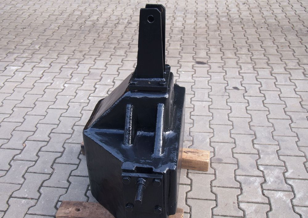 Balast obciążnik do John Deere, Deutz, Fendt, Massey Ferguson, New Holland - Protiutež: slika 4 Balast obciążnik do John Deere, Deutz, Fendt, Massey Ferguson, New Holland - Protiutež: slika 4