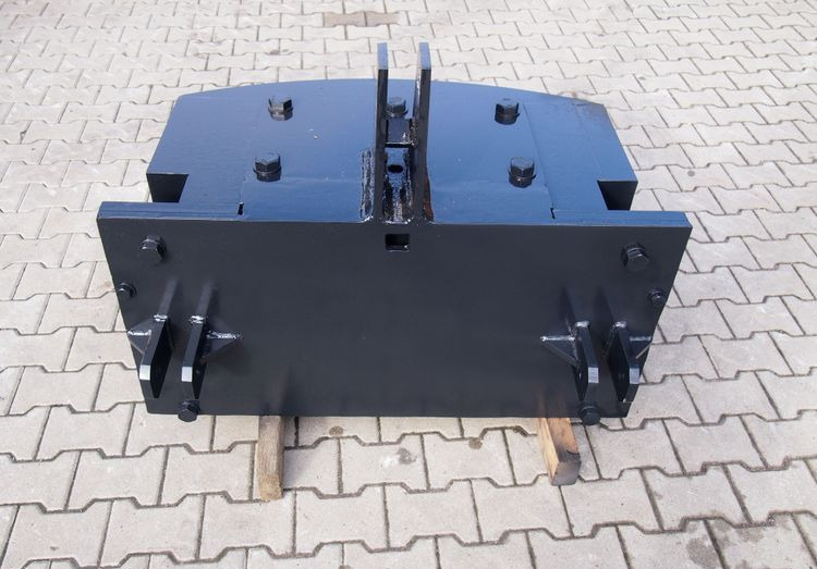 Balast obciążnik do John Deere, Deutz, Fendt, Massey Ferguson, New Holland - Protiutež: slika 3 Balast obciążnik do John Deere, Deutz, Fendt, Massey Ferguson, New Holland - Protiutež: slika 3