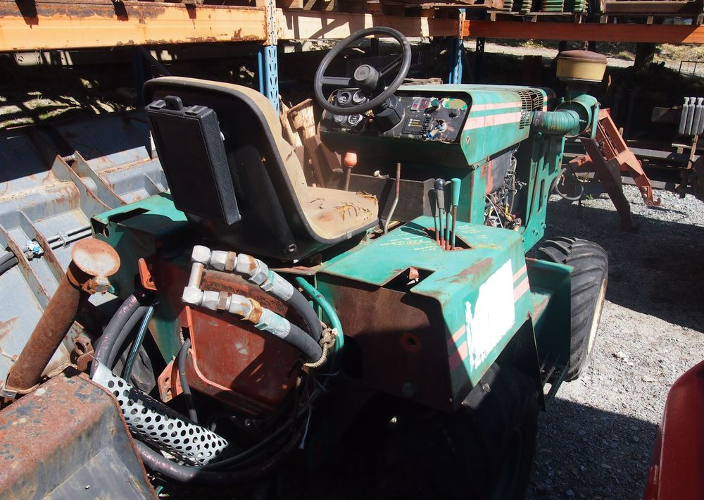 Ciągnik DITCH WITCH 3500DD 1991 DITCH WITCH 3500 DD - Rovokopač: slika 3 Ciągnik DITCH WITCH 3500DD 1991 DITCH WITCH 3500 DD - Rovokopač: slika 3