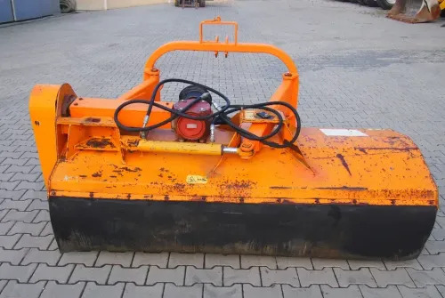 Kosiarka bijakowa 2M 2005 Szerokość robocza 2m - Mulčer kladivar: slika 2 Kosiarka bijakowa 2M 2005 Szerokość robocza 2m - Mulčer kladivar: slika 2