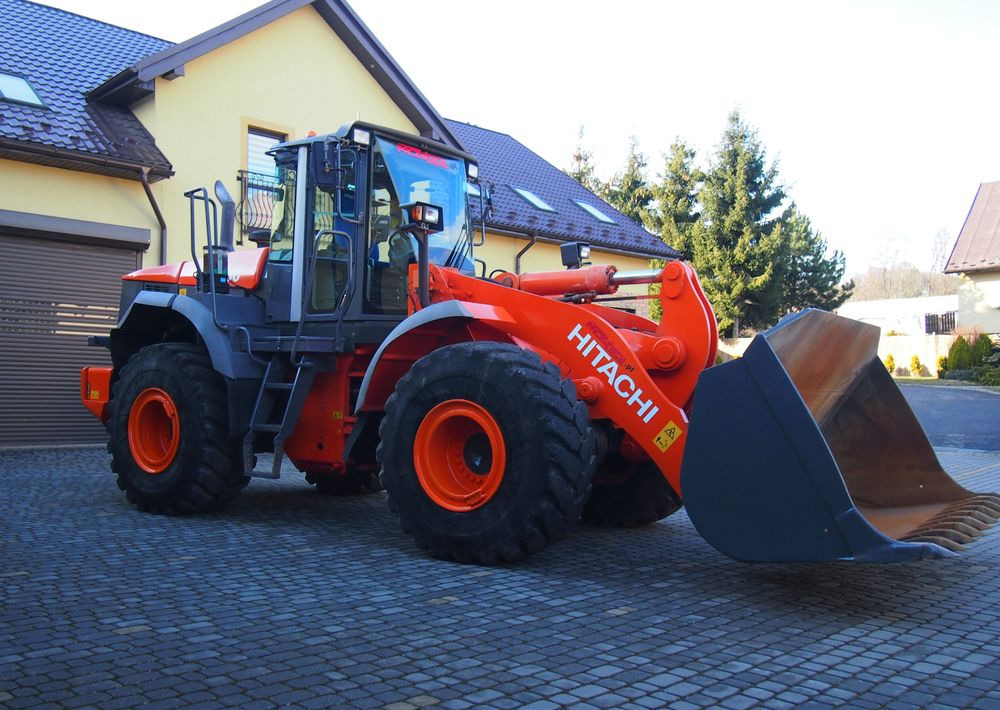 Ładowarka Hitachi ZW250 2010 Ładowarka Hitachi Waga, Centralne smarowanie - Kolesni nakladalec: slika 3 Ładowarka Hitachi ZW250 2010 Ładowarka Hitachi Waga, Centralne smarowanie - Kolesni nakladalec: slika 3