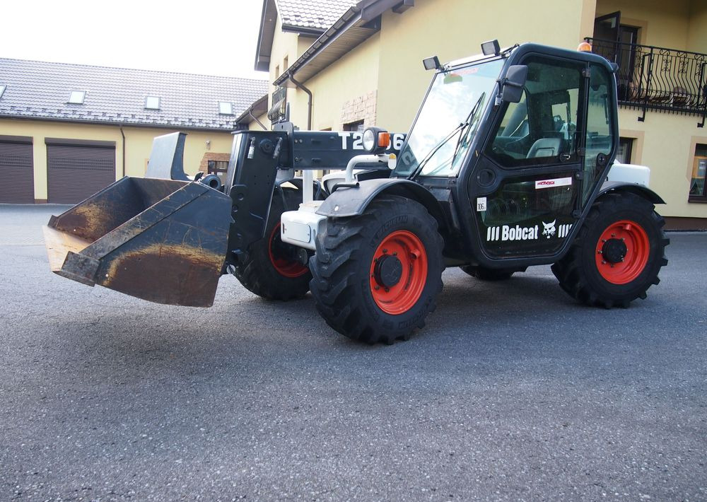 Teleskopski viličar Ładowarka teleskopowa Bobcat T2556 2005 Ładowarka teleskopowa BOBCAT: slika 19