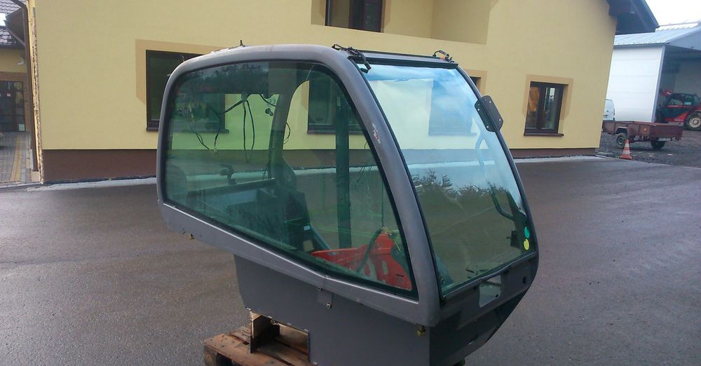 Ładowarka teleskopowa Manitou MT, MLT 2005 Kabina do Manitou - Kabina za Oprema za rokovanje z materiali: slika 3 Ładowarka teleskopowa Manitou MT, MLT 2005 Kabina do Manitou - Kabina za Oprema za rokovanje z materiali: slika 3
