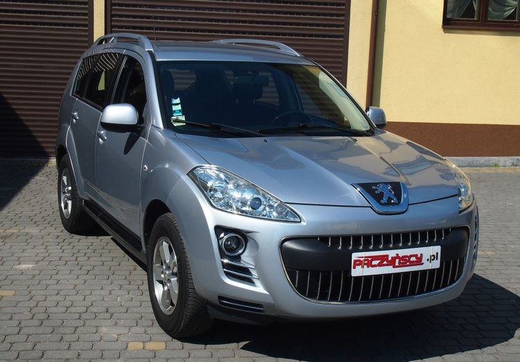 Samochód Peugeot 4007 2,2 HDI 7-osobowy 2009 Peugot 4007 7-osobowy 4x4 - Avtomobil: slika 2 Samochód Peugeot 4007 2,2 HDI 7-osobowy 2009 Peugot 4007 7-osobowy 4x4 - Avtomobil: slika 2
