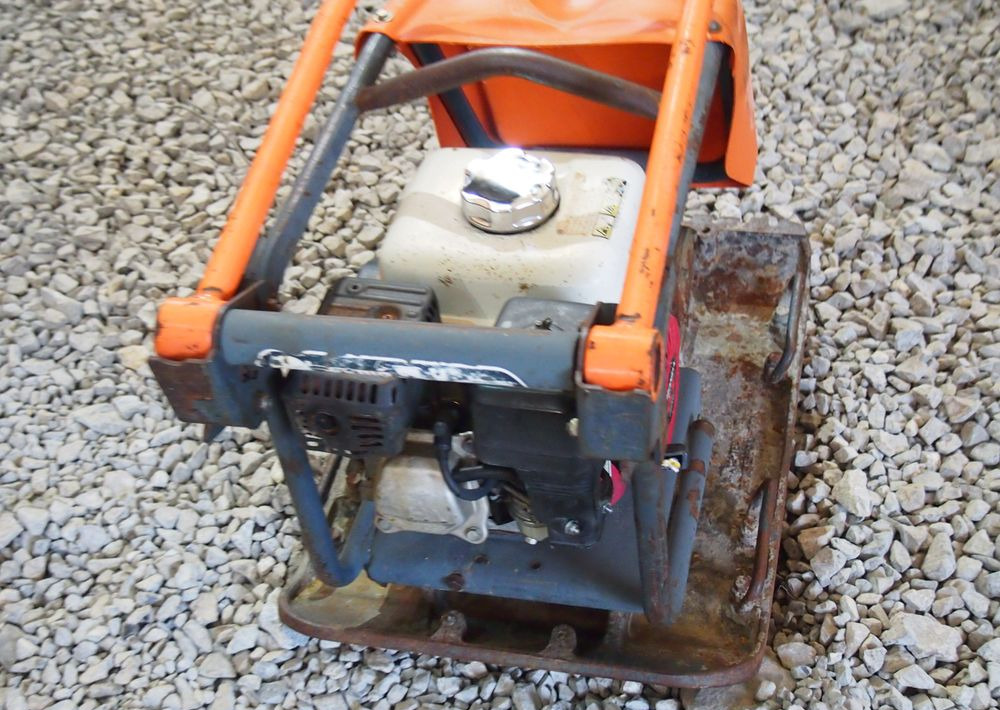 Ubijarka Belle PC5000E 2009 Zagęszczarka ubijarka Bella - Vibracijska plošča: slika 3 Ubijarka Belle PC5000E 2009 Zagęszczarka ubijarka Bella - Vibracijska plošča: slika 3