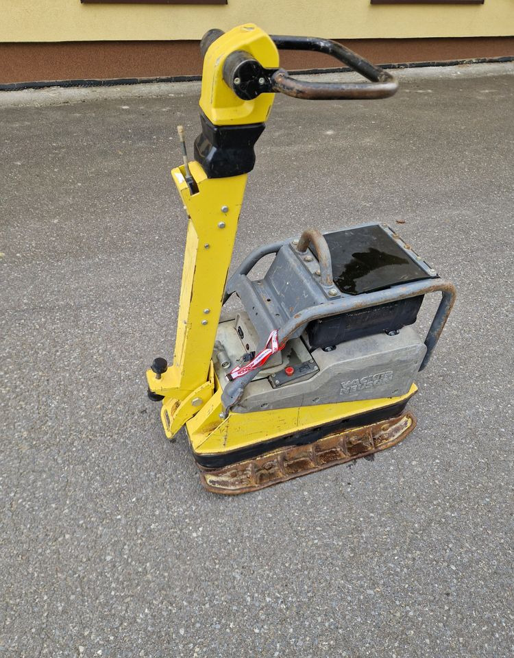 Ubijarka Wacker DPU 4545 2018 Ubijarka zagęszczarka płyta Wacker DPU 4545 - Vibracijska plošča: slika 1 Ubijarka Wacker DPU 4545 2018 Ubijarka zagęszczarka płyta Wacker DPU 4545 - Vibracijska plošča: slika 1