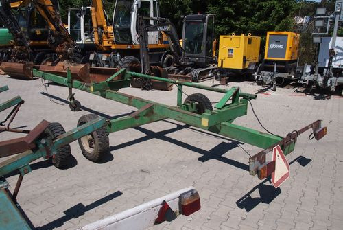 Wózek do kombajnu Sam 4-5m Wózek pod heder John Deere - Priklopnik za kombinacijo glave: slika 1 Wózek do kombajnu Sam 4-5m Wózek pod heder John Deere - Priklopnik za kombinacijo glave: slika 1