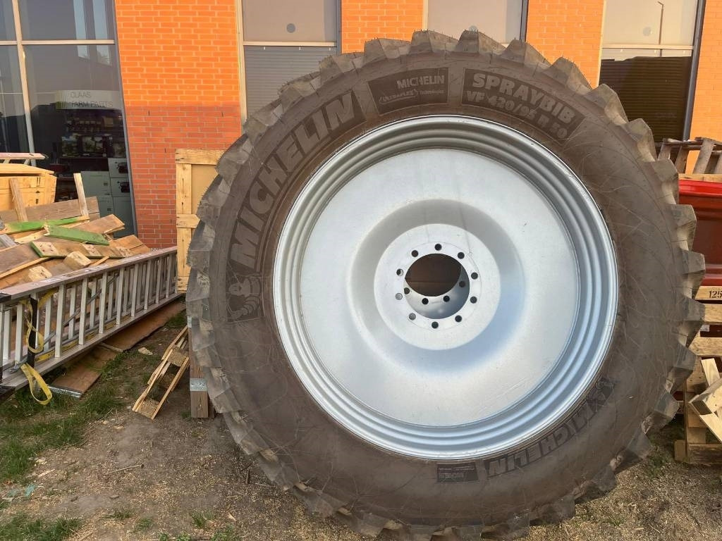 Michelin FELGA Z OPONĄ VF 420/95R50 CFO 179D/175E SPRAYBIB - Guma za Kmetijski stroj: slika 2 Michelin FELGA Z OPONĄ VF 420/95R50 CFO 179D/175E SPRAYBIB - Guma za Kmetijski stroj: slika 2