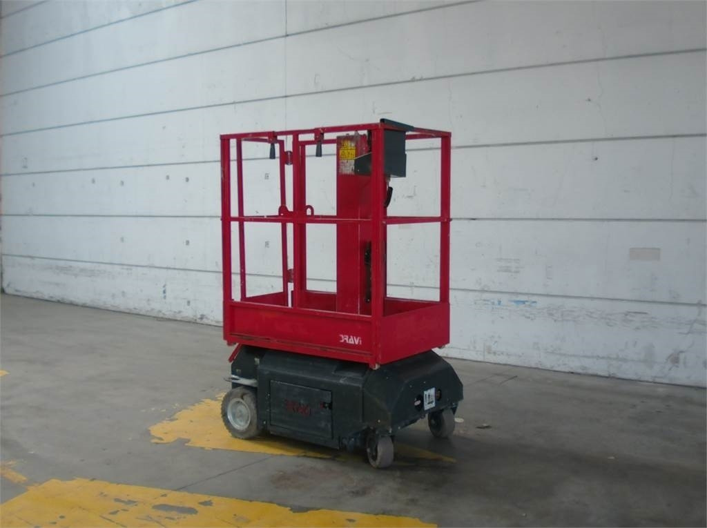 Bravi Lui Mini HD - Vertikalni dvižni teleskop: slika 2 Bravi Lui Mini HD - Vertikalni dvižni teleskop: slika 2