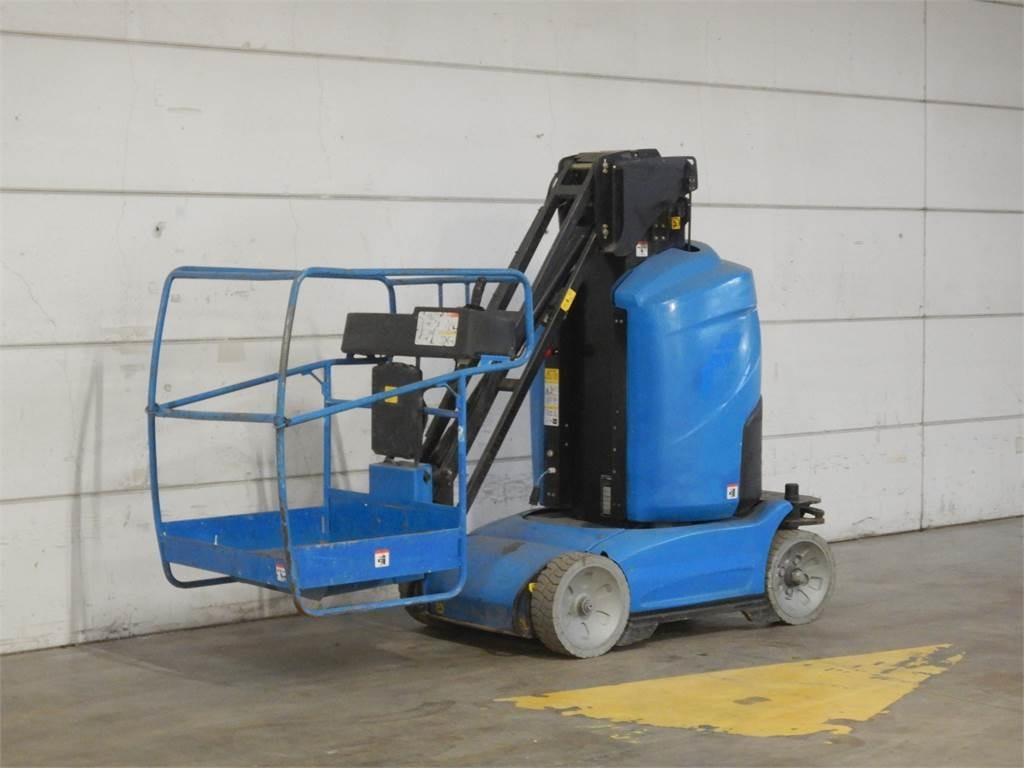 Manitou 100VJR - Vertikalni dvižni teleskop: slika 2 Manitou 100VJR - Vertikalni dvižni teleskop: slika 2