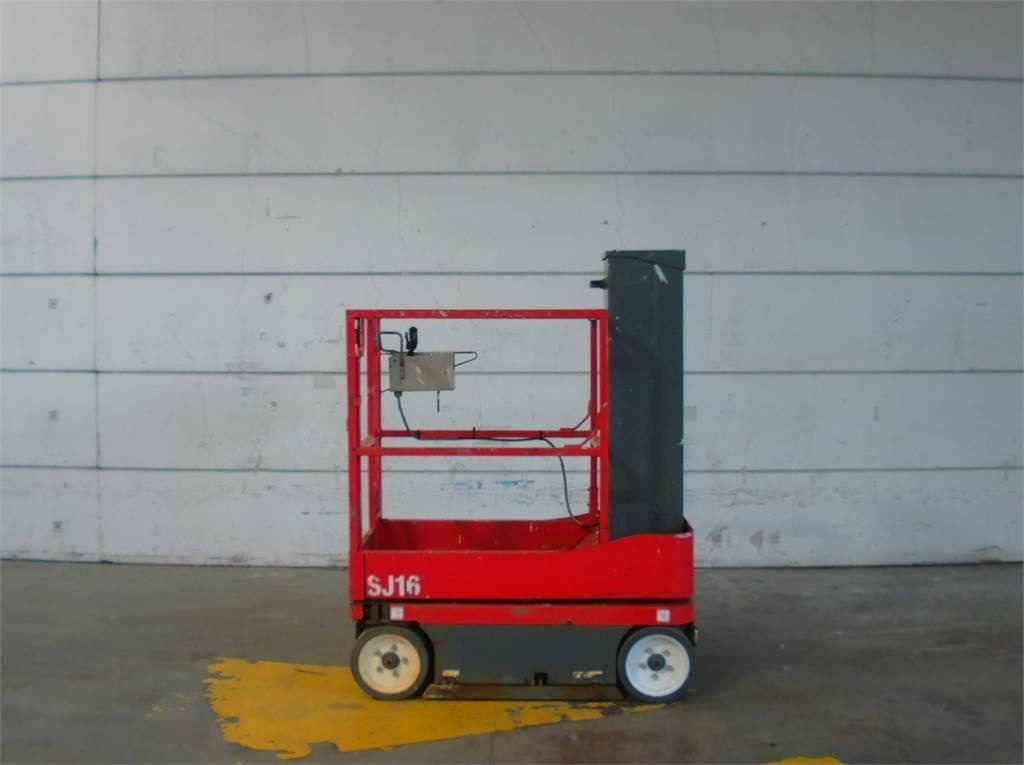 SkyJack SJ16 - Vertikalni dvižni teleskop: slika 1 SkyJack SJ16 - Vertikalni dvižni teleskop: slika 1