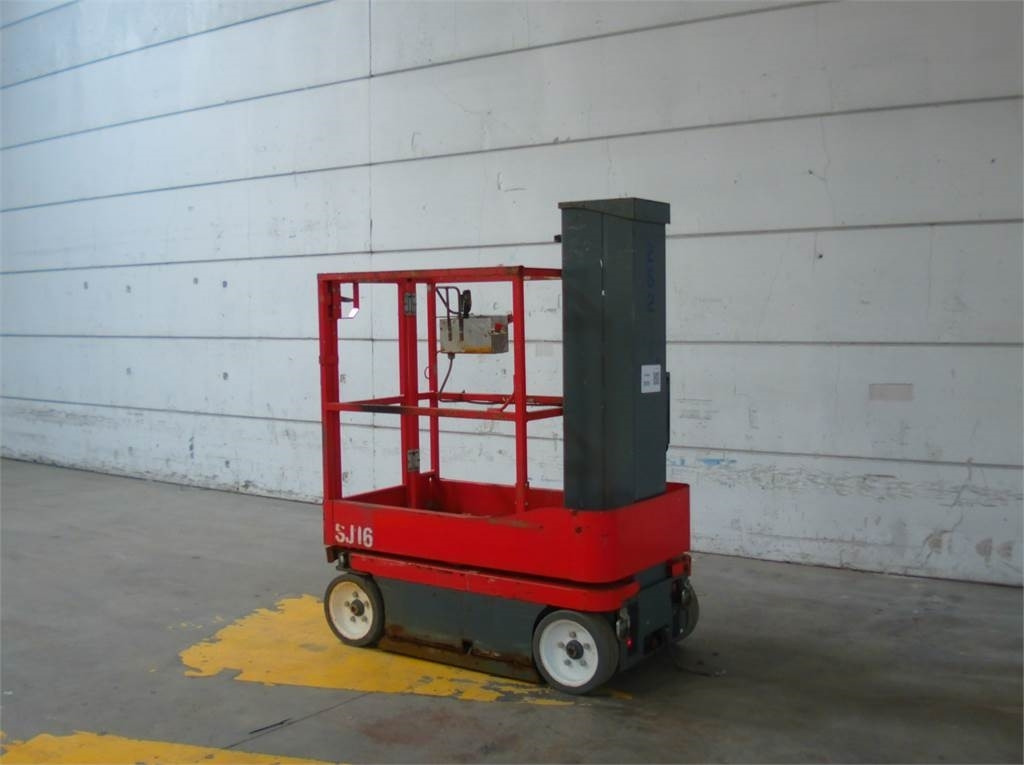 SkyJack SJ16 - Vertikalni dvižni teleskop: slika 2 SkyJack SJ16 - Vertikalni dvižni teleskop: slika 2