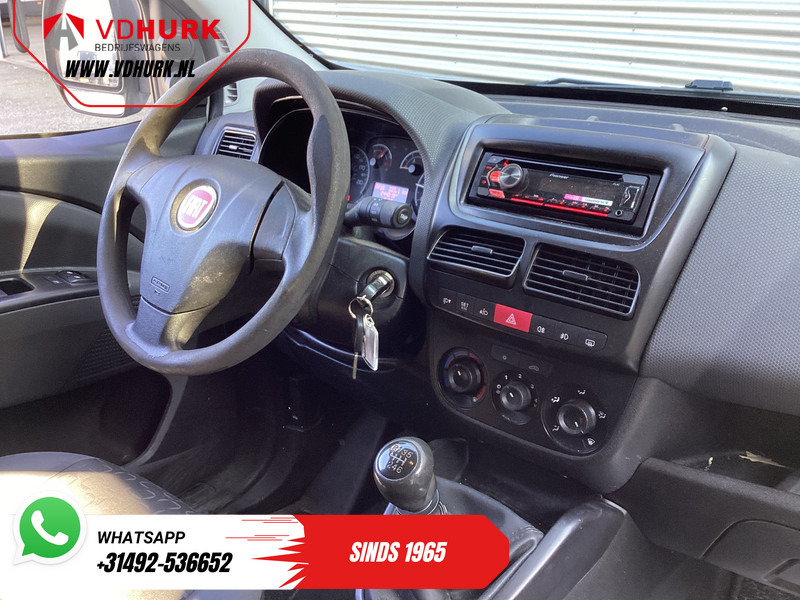 Fiat Dobló Cargo 1.6 MJ 105 pk EXPORT ONLY Airco/ PDC/ Trekhaak - Mali kombi: slika 3 Fiat Dobló Cargo 1.6 MJ 105 pk EXPORT ONLY Airco/ PDC/ Trekhaak - Mali kombi: slika 3