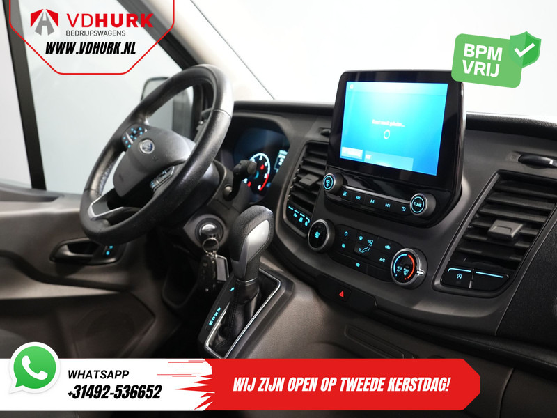 Ford Transit 350 2.0 TDCI 170 pk Aut. L2H2 BPM VRIJ! Carplay/ Navi/ Camera/ Inrichting/ Trekhaak/ PDC/ Cruise/ Airco - Furgon: slika 3 Ford Transit 350 2.0 TDCI 170 pk Aut. L2H2 BPM VRIJ! Carplay/ Navi/ Camera/ Inrichting/ Trekhaak/ PDC/ Cruise/ Airco - Furgon: slika 3