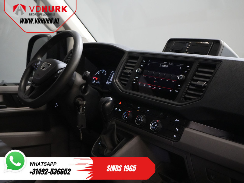 MAN TGE 35 2.0 180 pk DSG Aut. L3H3 BPM VRIJ! Imperiaal+Ladder/ Carplay/ Gev.stoel/ Inrichting/ Camera/ PDC/ Cruise/ Trekhaak/ Airco - Furgon: slika 3 MAN TGE 35 2.0 180 pk DSG Aut. L3H3 BPM VRIJ! Imperiaal+Ladder/ Carplay/ Gev.stoel/ Inrichting/ Camera/ PDC/ Cruise/ Trekhaak/ Airco - Furgon: slika 3