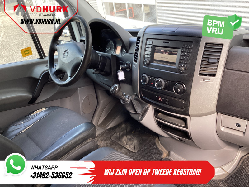 Mercedes-Benz Sprinter 214 2.2 CDI EXPORT ONLY Airco/ Cruise/ Trekhaak/ Bluetooth - Mali kombi: slika 3 Mercedes-Benz Sprinter 214 2.2 CDI EXPORT ONLY Airco/ Cruise/ Trekhaak/ Bluetooth - Mali kombi: slika 3