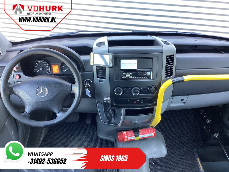 Mercedes-Benz Sprinter 313 2.2 CDI Aut. L2H2 € 10.648 Incl. BTW BPM VRIJ! EXPORT ONLY Combi/ 9 Persoons/ Kombi/ 9P/ Airco/ Rolstoellift - Minibus, Potniški kombi: slika 3 Mercedes-Benz Sprinter 313 2.2 CDI Aut. L2H2 € 10.648 Incl. BTW BPM VRIJ! EXPORT ONLY Combi/ 9 Persoons/ Kombi/ 9P/ Airco/ Rolstoellift - Minibus, Potniški kombi: slika 3