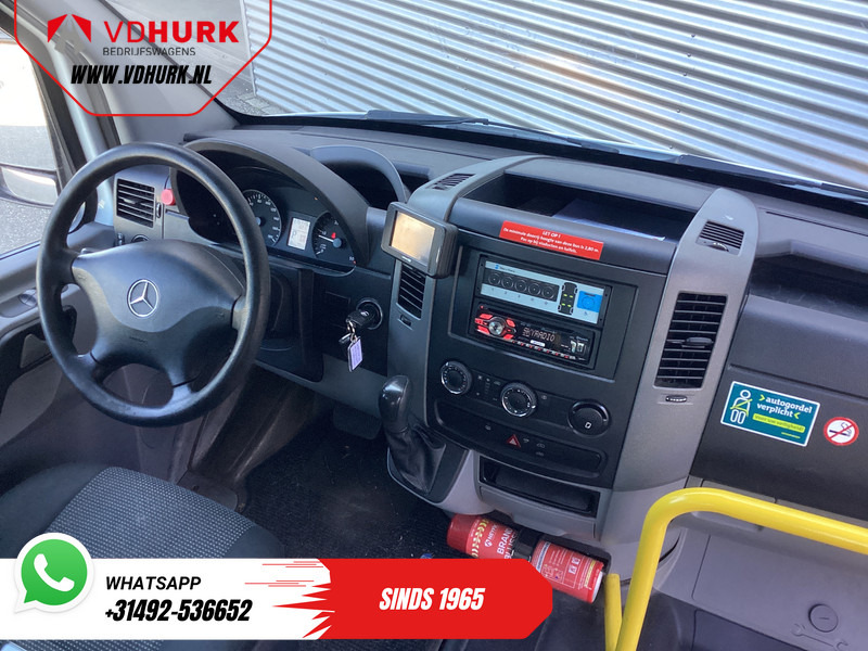 Mercedes-Benz Sprinter 313 2.2 CDI Aut. L2H2 € 9.922 Incl. BTW BPM VRIJ! EXPORT ONLY Combi/ 9 Persoons/ Kombi/ 9P/ Airco/ Rolstoellift - Minibus, Potniški kombi: slika 3 Mercedes-Benz Sprinter 313 2.2 CDI Aut. L2H2 € 9.922 Incl. BTW BPM VRIJ! EXPORT ONLY Combi/ 9 Persoons/ Kombi/ 9P/ Airco/ Rolstoellift - Minibus, Potniški kombi: slika 3