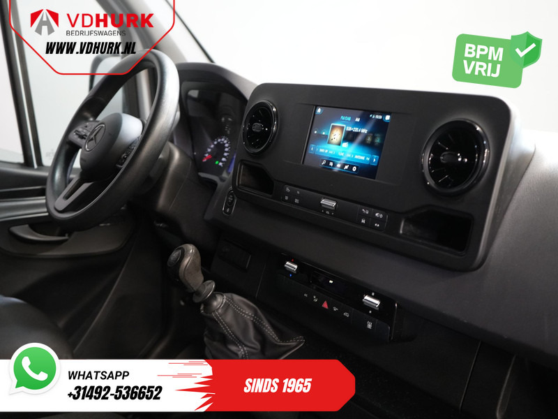 Mercedes-Benz Sprinter 314 2.2 CDI L2 145 pk MARGE Carplay/ Stoelverw./ Cruise/ Camera/ Airco/ DAB/ Navi/ PDC/ Trekhaak - Furgon: slika 3 Mercedes-Benz Sprinter 314 2.2 CDI L2 145 pk MARGE Carplay/ Stoelverw./ Cruise/ Camera/ Airco/ DAB/ Navi/ PDC/ Trekhaak - Furgon: slika 3