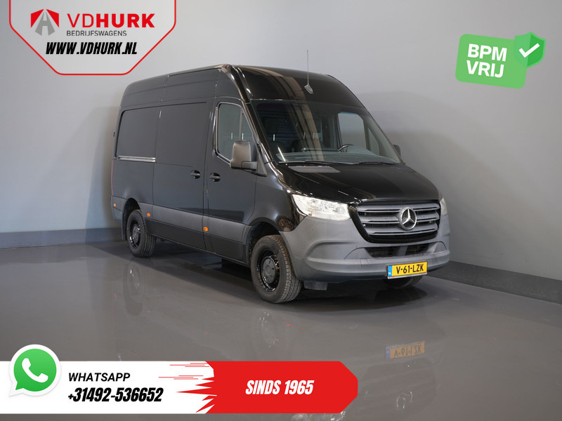 Mercedes-Benz Sprinter 319 3.0 CDI V6 Aut. L2H2 BPM VRIJ! 3.5t Trekverm./ Carplay/ Camera/ Trekhaak/ Airco - Furgon: slika 1 Mercedes-Benz Sprinter 319 3.0 CDI V6 Aut. L2H2 BPM VRIJ! 3.5t Trekverm./ Carplay/ Camera/ Trekhaak/ Airco - Furgon: slika 1