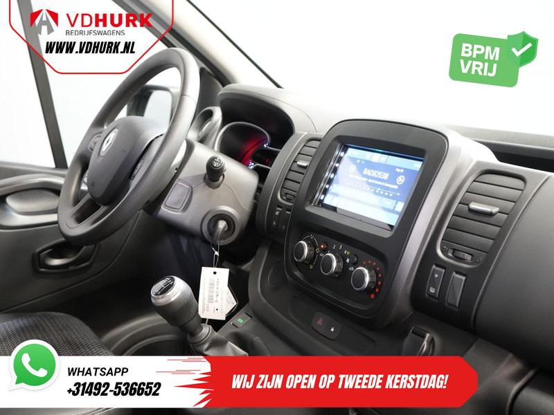 Renault Trafic 2.0 dCi 145 pk BPM VRIJ Inrichting/ Standkachel/ Stoelverw/ CarPlay/ Camera/ PDC/ Cruise/ Airco - Furgon: slika 3 Renault Trafic 2.0 dCi 145 pk BPM VRIJ Inrichting/ Standkachel/ Stoelverw/ CarPlay/ Camera/ PDC/ Cruise/ Airco - Furgon: slika 3