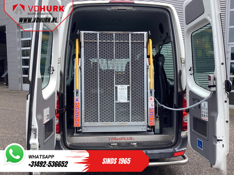 Volkswagen Crafter 35 2.0 TDI L3H2 EXPORT ONLY! €9.559 incl BTW/BPM Rolstoellift/ 9 Pers/ 9P/ Sidebars/ Rearbar/ Airco - Minibus, Potniški kombi: slika 5 Volkswagen Crafter 35 2.0 TDI L3H2 EXPORT ONLY! €9.559 incl BTW/BPM Rolstoellift/ 9 Pers/ 9P/ Sidebars/ Rearbar/ Airco - Minibus, Potniški kombi: slika 5