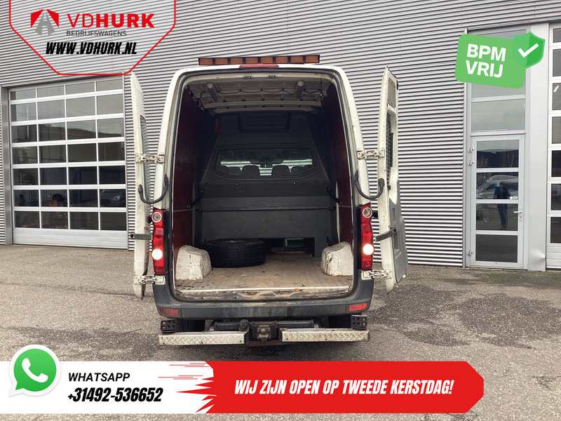 Volkswagen Crafter 50 2.5 TDI Aut. L2H2 DC Dubbel Cabine EXPORT 5 cil/ 3.5t Trekverm./ Airco/ 6 Pers./ 270Gr.Deuren/ Trekhaak - Furgon, Dostavno vozilo z dvojno kabino: slika 5 Volkswagen Crafter 50 2.5 TDI Aut. L2H2 DC Dubbel Cabine EXPORT 5 cil/ 3.5t Trekverm./ Airco/ 6 Pers./ 270Gr.Deuren/ Trekhaak - Furgon, Dostavno vozilo z dvojno kabino: slika 5
