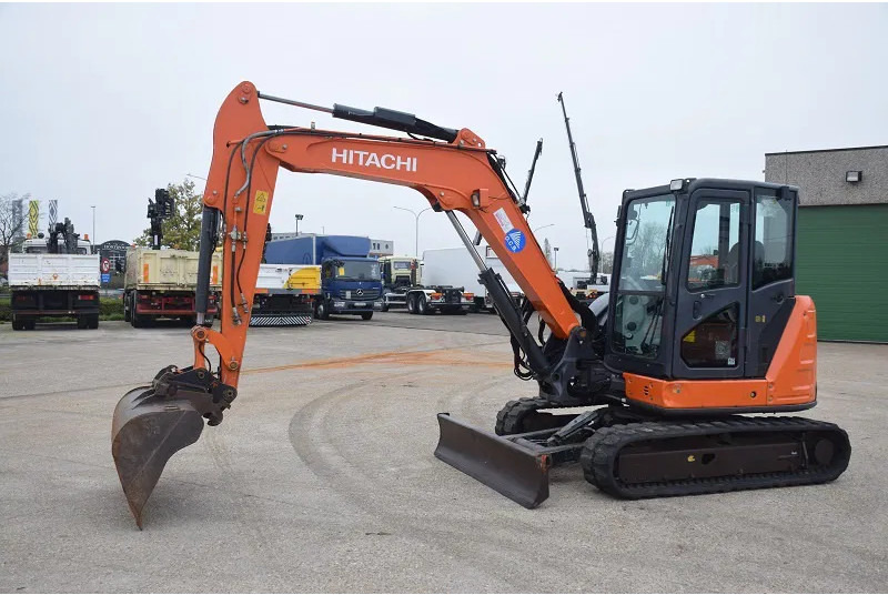 Hitachi ZX65 USB -5 A CLR - Bager goseničar: slika 4 Hitachi ZX65 USB -5 A CLR - Bager goseničar: slika 4