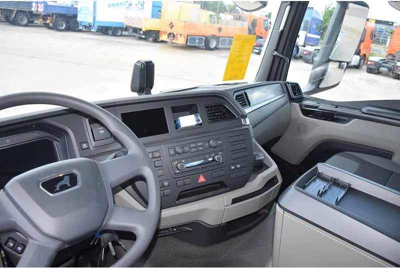 Kotalni prekucni tovornjak MAN TGS 33.440: slika 20