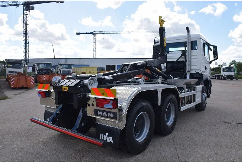 Kotalni prekucni tovornjak MAN TGS 33.440: slika 13