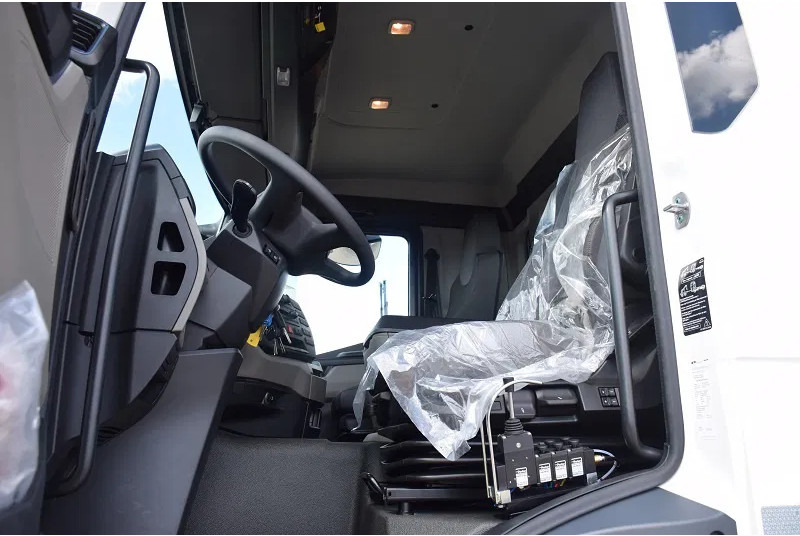 Kotalni prekucni tovornjak MAN TGS 33.440: slika 17